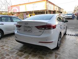 هیوندای ئەلەنترا